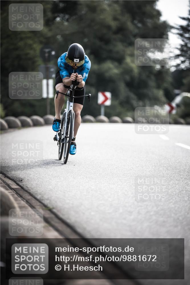 21.06.2026 - 29. Vierlanden-Triathlon H.Heesch http://msf.ph/oto/9881672 21.06.2026 09:16:34 Radfahren 36, 184 meine-sportfotos.de