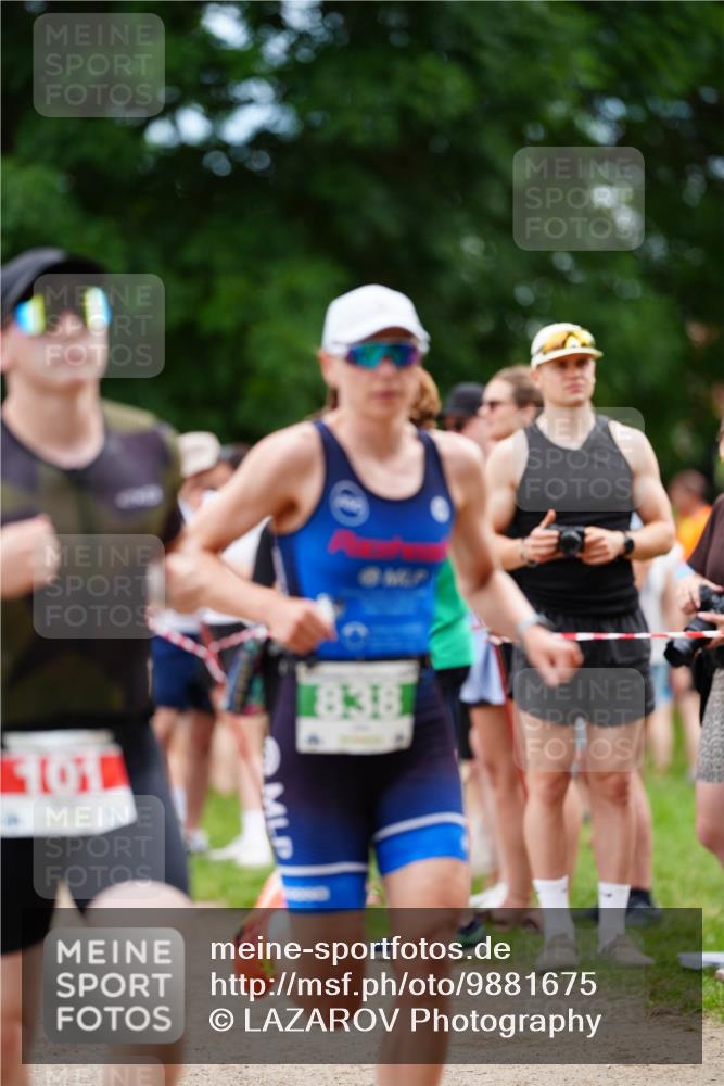 21.06.2026 - 29. Vierlanden-Triathlon LAZAROV Photography http://msf.ph/oto/9881675 21.06.2026 12:25:55 Laufen 401, 838 meine-sportfotos.de