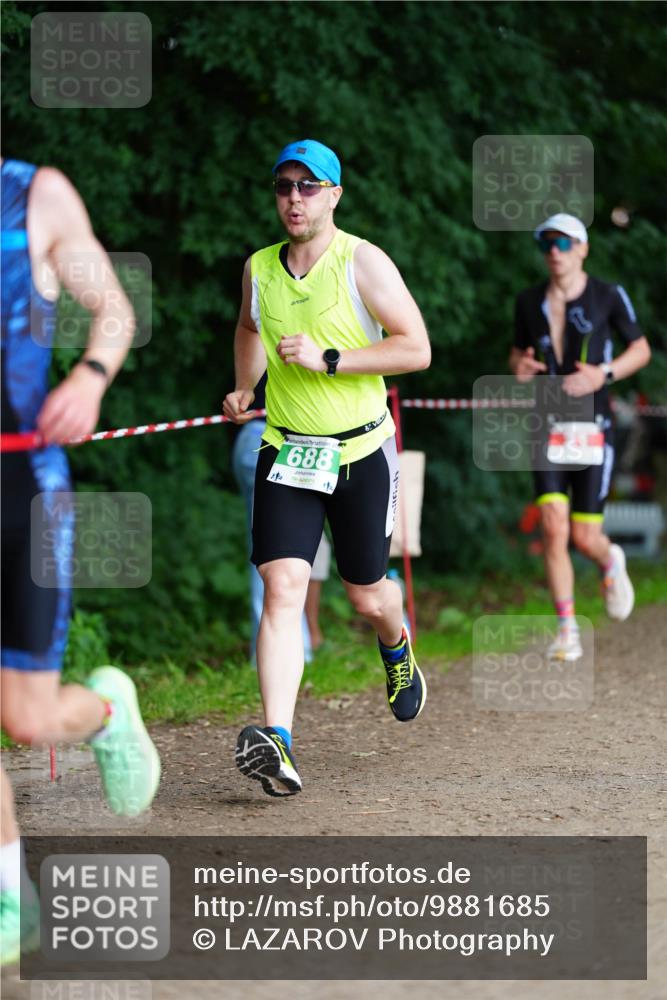 21.06.2026 - 29. Vierlanden-Triathlon LAZAROV Photography http://msf.ph/oto/9881685 21.06.2026 12:26:07 Laufen 20, 688, 1 meine-sportfotos.de