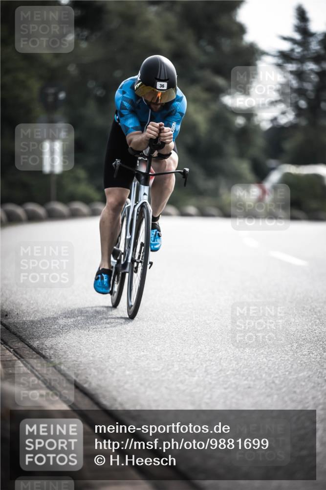 21.06.2026 - 29. Vierlanden-Triathlon H.Heesch http://msf.ph/oto/9881699 21.06.2026 09:16:35 Radfahren 36, 184 meine-sportfotos.de