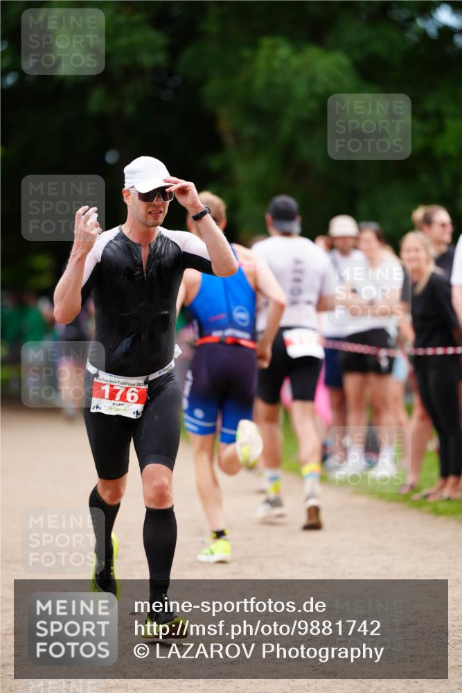21.06.2026 - 29. Vierlanden-Triathlon LAZAROV Photography http://msf.ph/oto/9881742 21.06.2026 12:32:00 Laufen 202, 176 meine-sportfotos.de