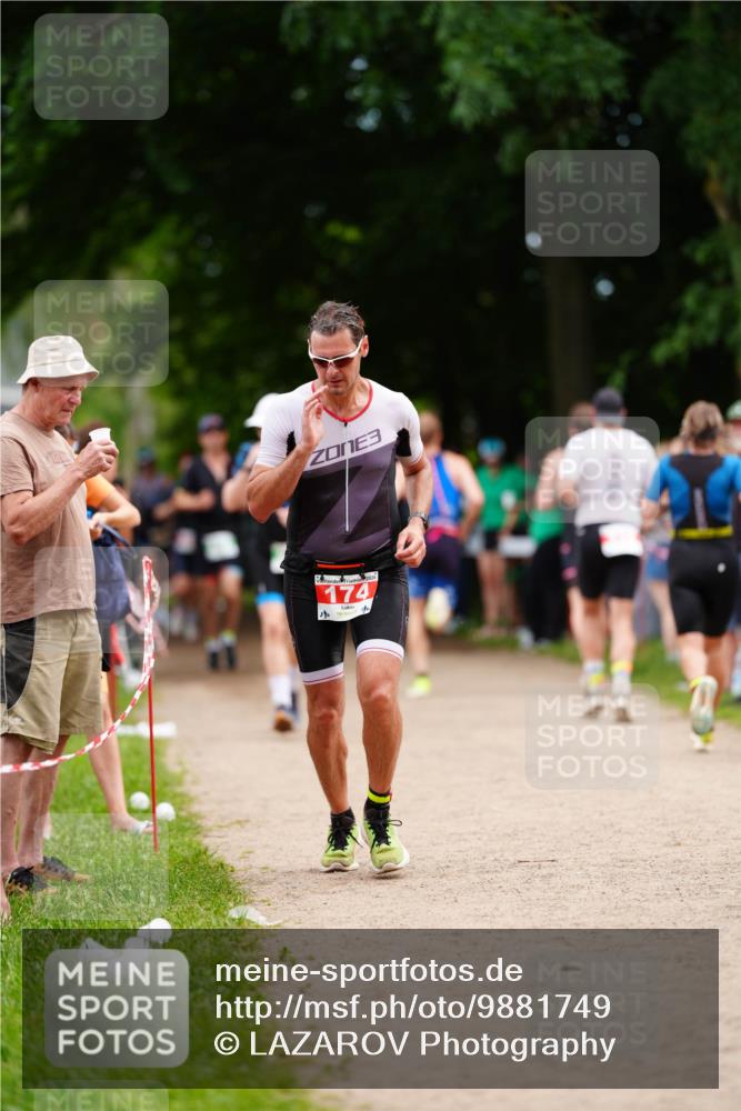 21.06.2026 - 29. Vierlanden-Triathlon LAZAROV Photography http://msf.ph/oto/9881749 21.06.2026 12:32:03 Laufen 20, 3, 174 meine-sportfotos.de