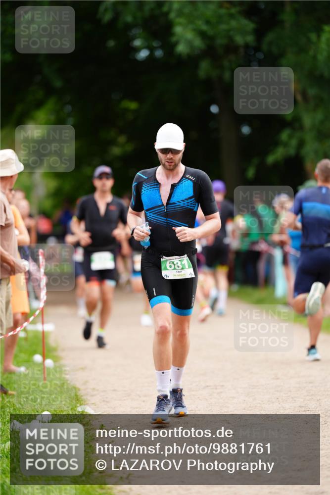 21.06.2026 - 29. Vierlanden-Triathlon LAZAROV Photography http://msf.ph/oto/9881761 21.06.2026 12:32:07 Laufen 681, 24 meine-sportfotos.de