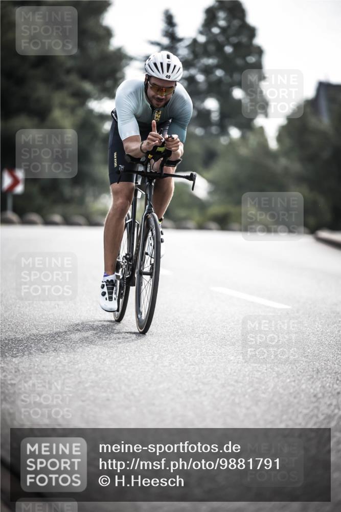 21.06.2026 - 29. Vierlanden-Triathlon H.Heesch http://msf.ph/oto/9881791 21.06.2026 09:16:56 Radfahren 49 meine-sportfotos.de