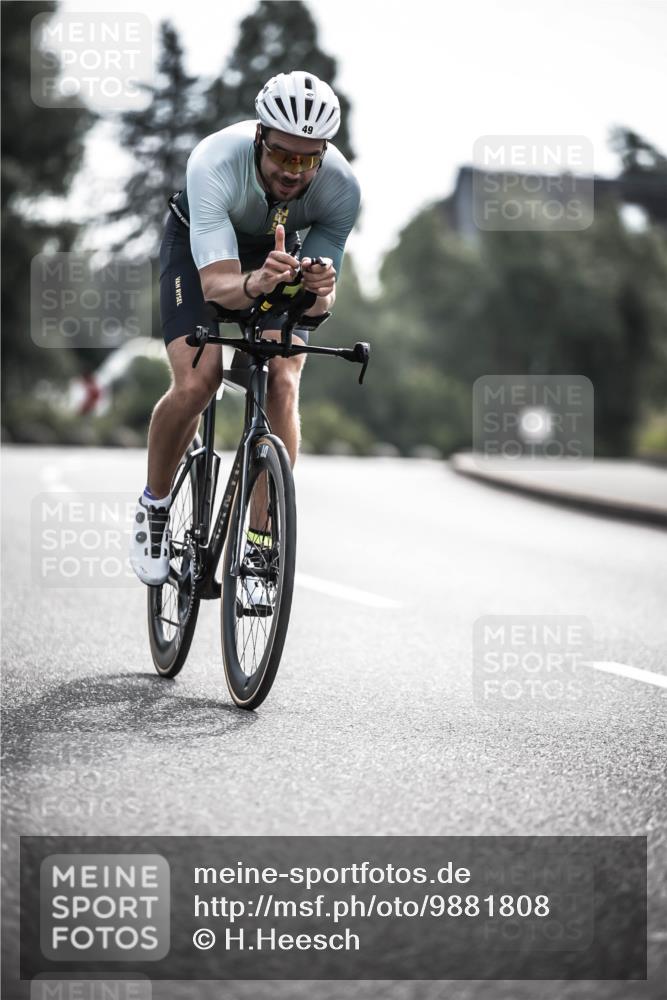 21.06.2026 - 29. Vierlanden-Triathlon H.Heesch http://msf.ph/oto/9881808 21.06.2026 09:16:56 Radfahren 49 meine-sportfotos.de
