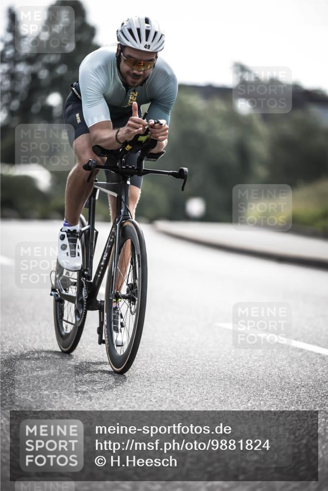 21.06.2026 - 29. Vierlanden-Triathlon H.Heesch http://msf.ph/oto/9881824 21.06.2026 09:16:56 Radfahren 49 meine-sportfotos.de