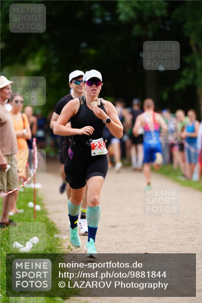 21.06.2026 - 29. Vierlanden-Triathlon LAZAROV Photography http://msf.ph/oto/9881844 21.06.2026 12:32:33 Laufen 70, 114, 23 meine-sportfotos.de