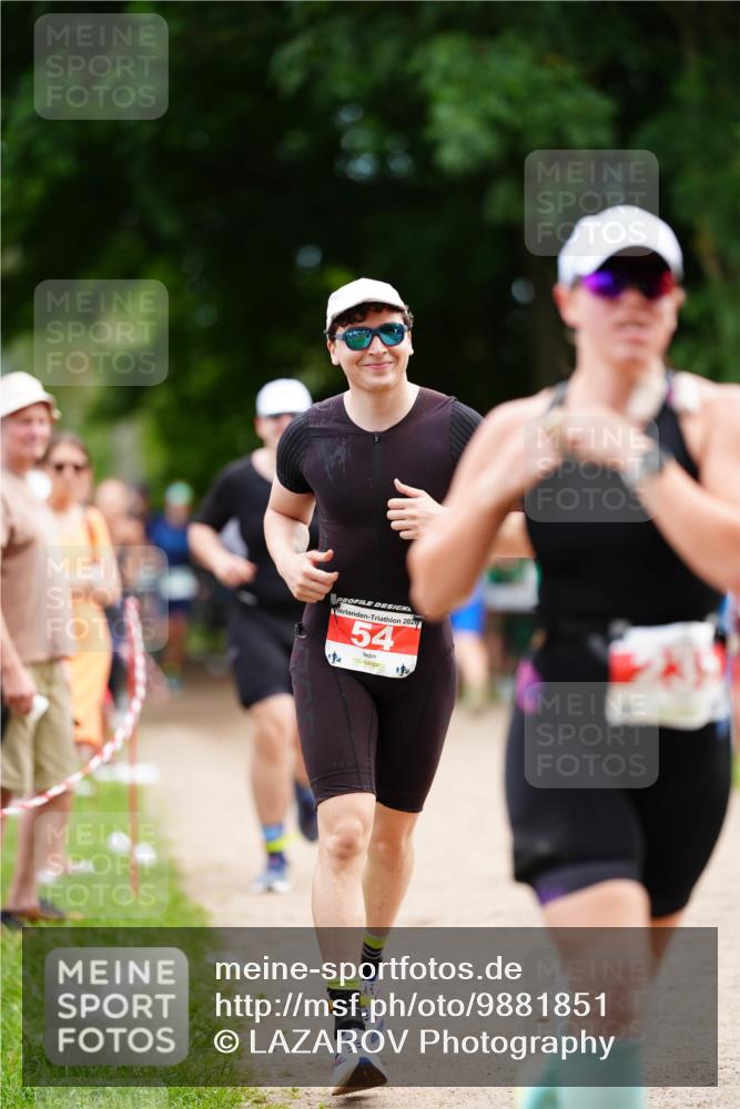 21.06.2026 - 29. Vierlanden-Triathlon LAZAROV Photography http://msf.ph/oto/9881851 21.06.2026 12:32:34 Laufen 202, 54 meine-sportfotos.de