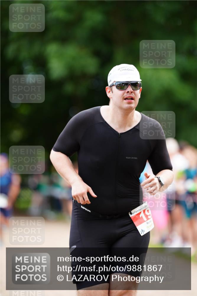 21.06.2026 - 29. Vierlanden-Triathlon LAZAROV Photography http://msf.ph/oto/9881867 21.06.2026 12:32:38 Laufen 19 meine-sportfotos.de