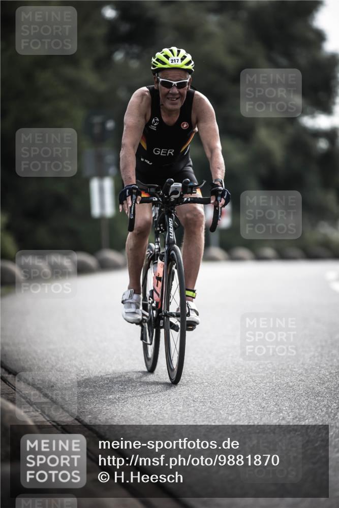 21.06.2026 - 29. Vierlanden-Triathlon H.Heesch http://msf.ph/oto/9881870 21.06.2026 09:17:10 Radfahren 217 meine-sportfotos.de