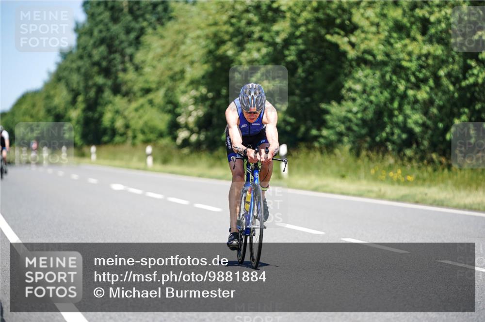 21.06.2026 - Viking Triathlon Michael Burmester http://msf.ph/oto/9881884 21.06.2026 13:32:21 Radfahren 206 meine-sportfotos.de