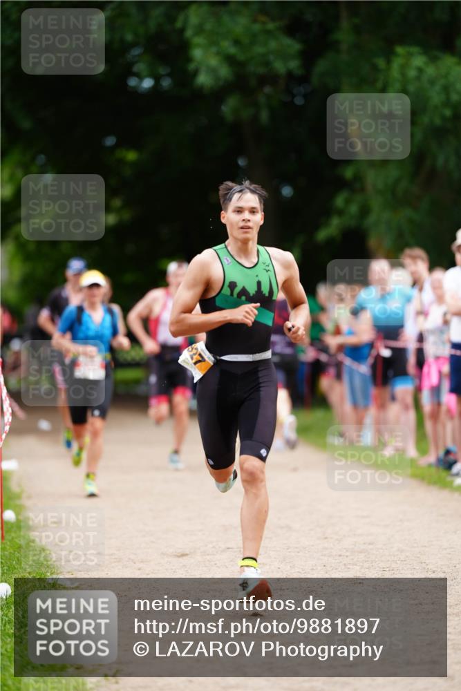 21.06.2026 - 29. Vierlanden-Triathlon LAZAROV Photography http://msf.ph/oto/9881897 21.06.2026 12:32:45 Laufen 927 meine-sportfotos.de