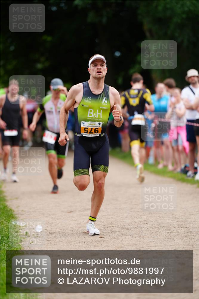 21.06.2026 - 29. Vierlanden-Triathlon LAZAROV Photography http://msf.ph/oto/9881997 21.06.2026 12:33:18 Laufen 975, 202 meine-sportfotos.de