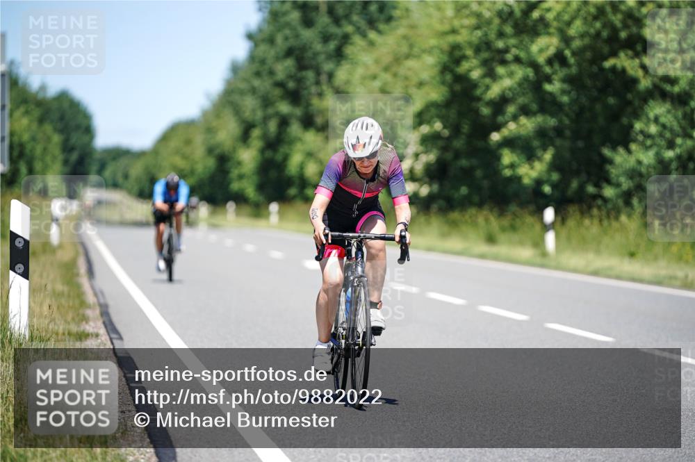 21.06.2026 - Viking Triathlon Michael Burmester http://msf.ph/oto/9882022 21.06.2026 13:33:31 Radfahren  meine-sportfotos.de