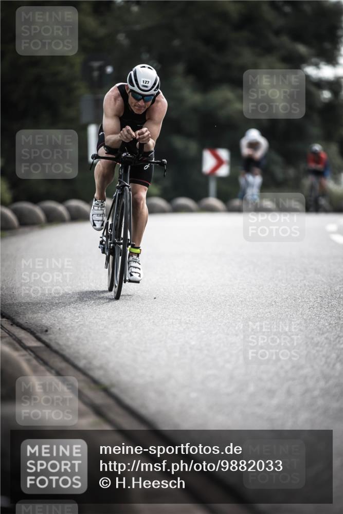 21.06.2026 - 29. Vierlanden-Triathlon H.Heesch http://msf.ph/oto/9882033 21.06.2026 09:17:27 Radfahren 3, 16, 127, 202, 233 meine-sportfotos.de