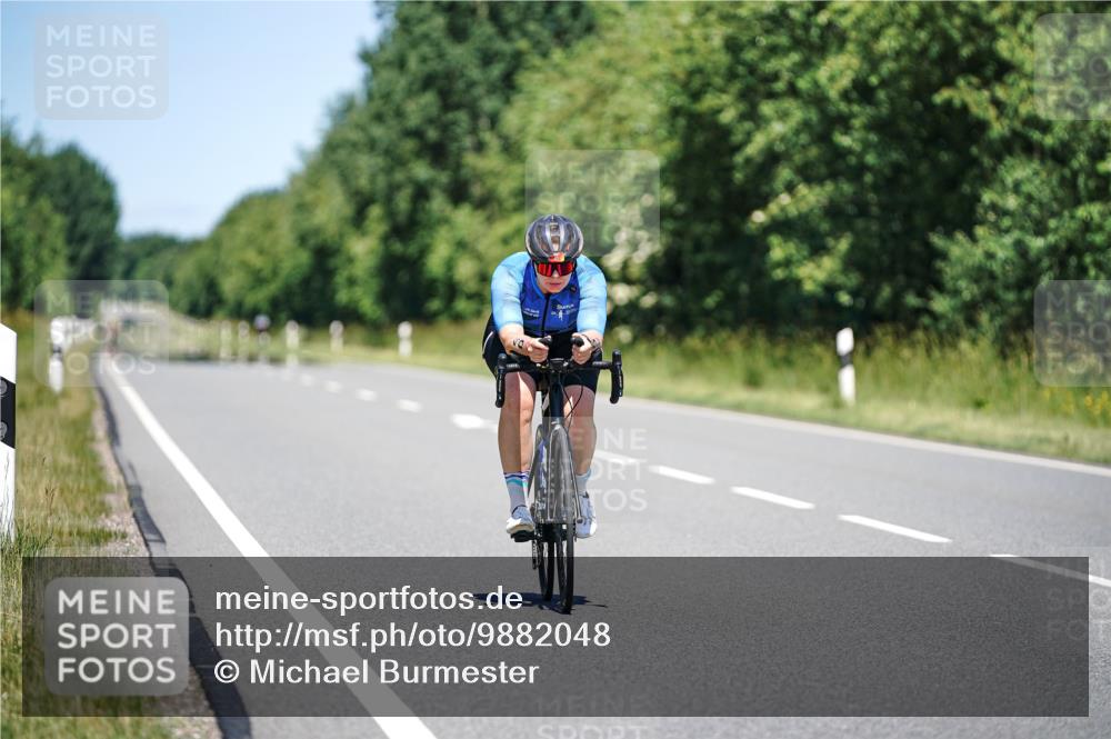21.06.2026 - Viking Triathlon Michael Burmester http://msf.ph/oto/9882048 21.06.2026 13:33:35 Radfahren  meine-sportfotos.de