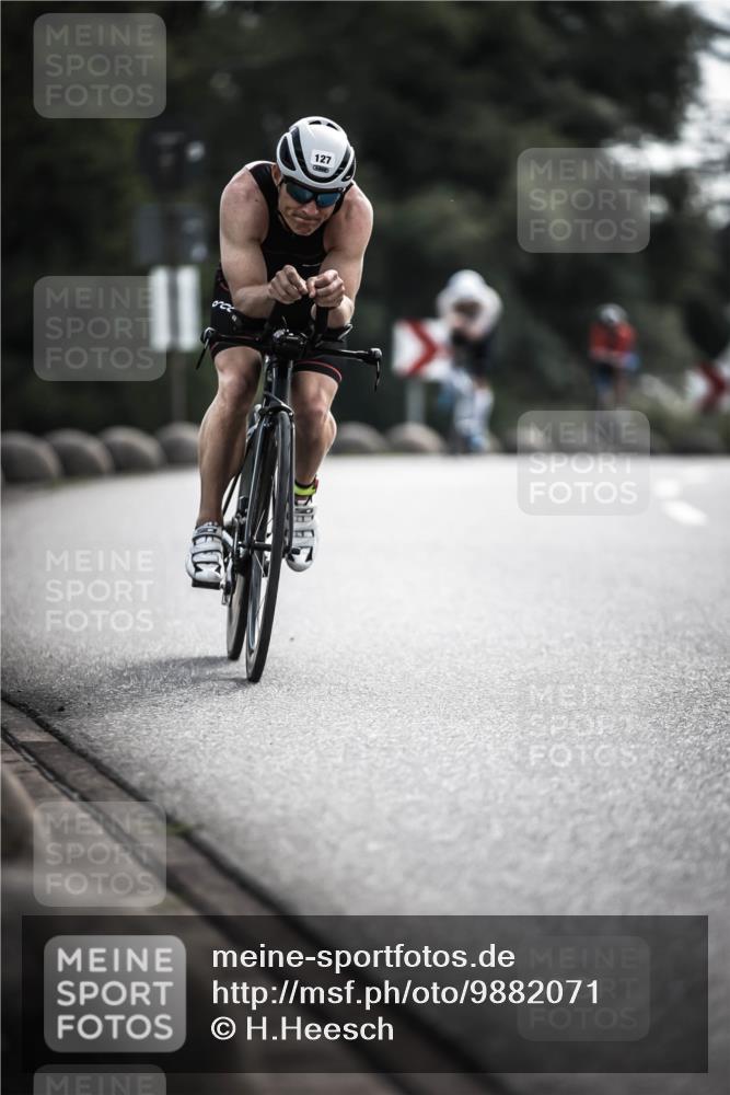 21.06.2026 - 29. Vierlanden-Triathlon H.Heesch http://msf.ph/oto/9882071 21.06.2026 09:17:27 Radfahren 3, 16, 127, 202, 233 meine-sportfotos.de