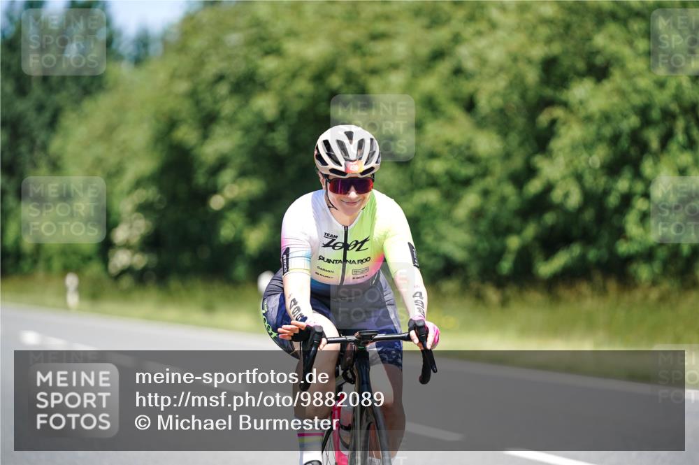 21.06.2026 - Viking Triathlon Michael Burmester http://msf.ph/oto/9882089 21.06.2026 13:34:16 Radfahren 498 meine-sportfotos.de