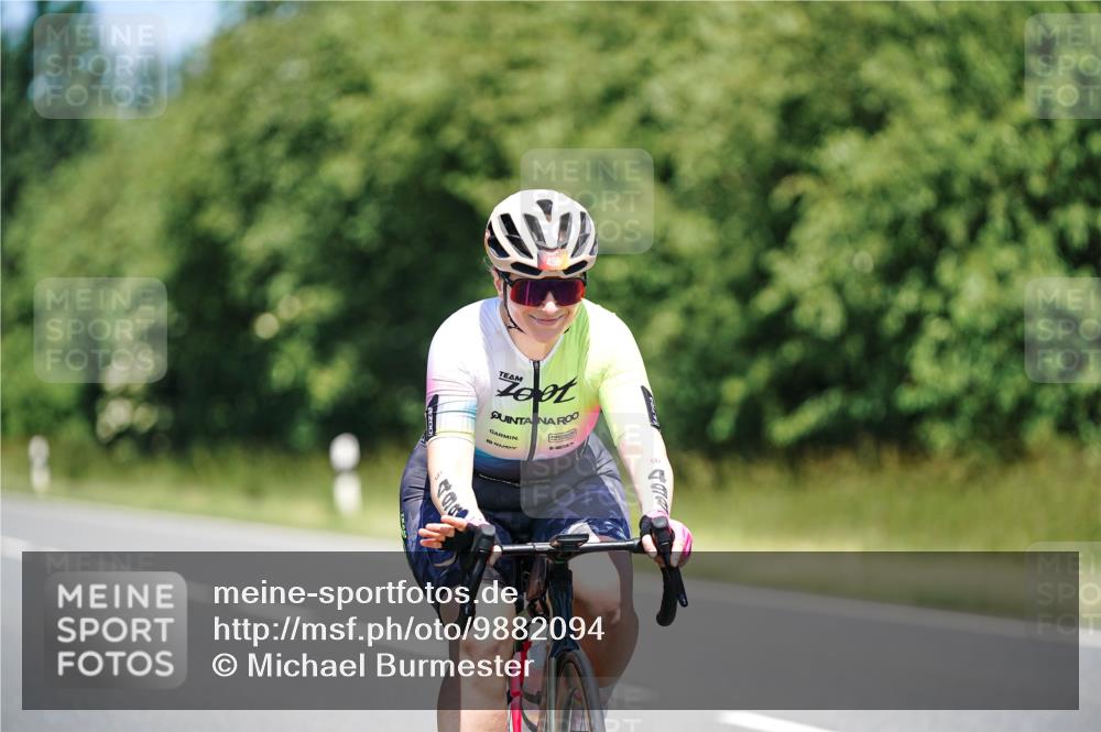21.06.2026 - Viking Triathlon Michael Burmester http://msf.ph/oto/9882094 21.06.2026 13:34:16 Radfahren 498 meine-sportfotos.de