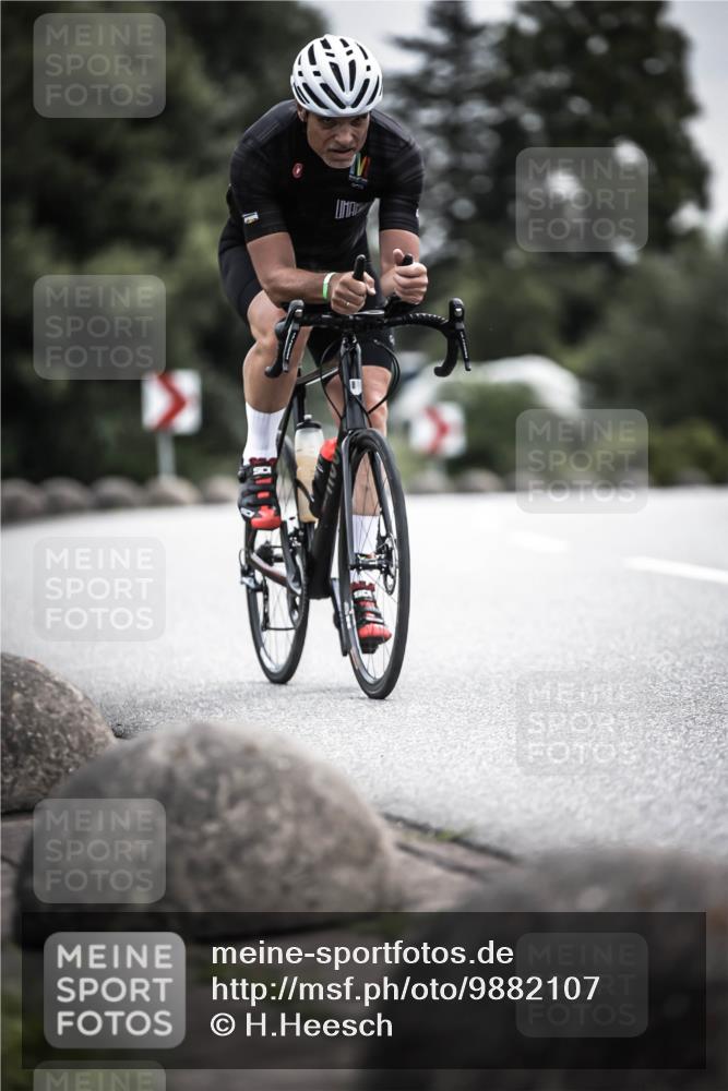 21.06.2026 - 29. Vierlanden-Triathlon H.Heesch http://msf.ph/oto/9882107 21.06.2026 10:32:38 Radfahren 93, 159, 217, 287, 299, 302 meine-sportfotos.de