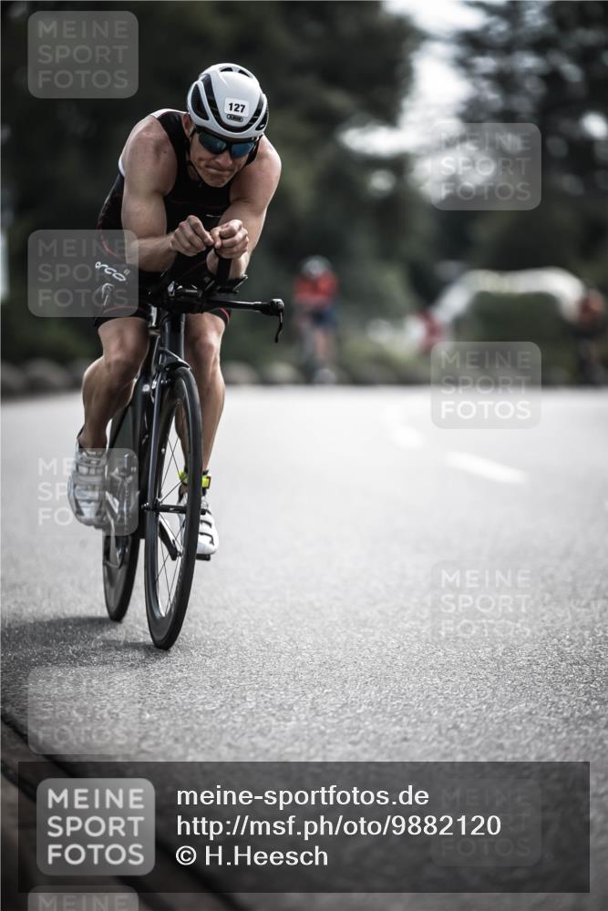 21.06.2026 - 29. Vierlanden-Triathlon H.Heesch http://msf.ph/oto/9882120 21.06.2026 09:17:27 Radfahren 3, 16, 127, 202, 233 meine-sportfotos.de