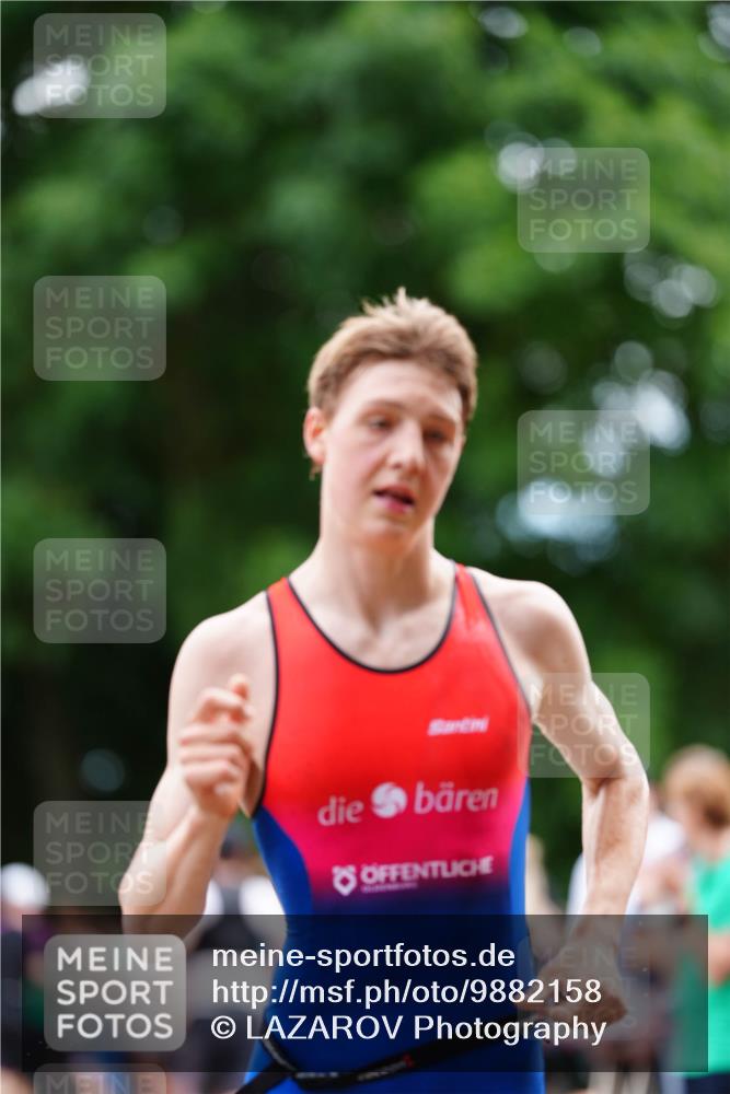 21.06.2026 - 29. Vierlanden-Triathlon LAZAROV Photography http://msf.ph/oto/9882158 21.06.2026 12:34:09 Laufen  meine-sportfotos.de