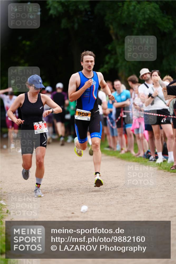 21.06.2026 - 29. Vierlanden-Triathlon LAZAROV Photography http://msf.ph/oto/9882160 21.06.2026 12:34:11 Laufen 2, 238, 909 meine-sportfotos.de