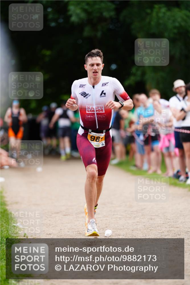 21.06.2026 - 29. Vierlanden-Triathlon LAZAROV Photography http://msf.ph/oto/9882173 21.06.2026 12:34:14 Laufen 98 meine-sportfotos.de