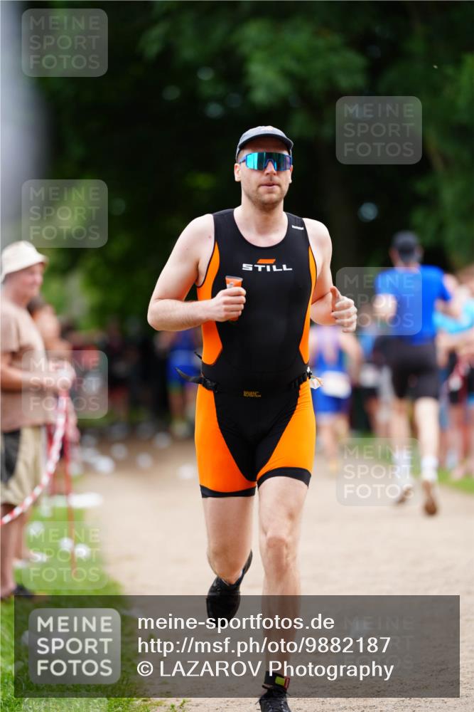 21.06.2026 - 29. Vierlanden-Triathlon LAZAROV Photography http://msf.ph/oto/9882187 21.06.2026 12:34:21 Laufen  meine-sportfotos.de