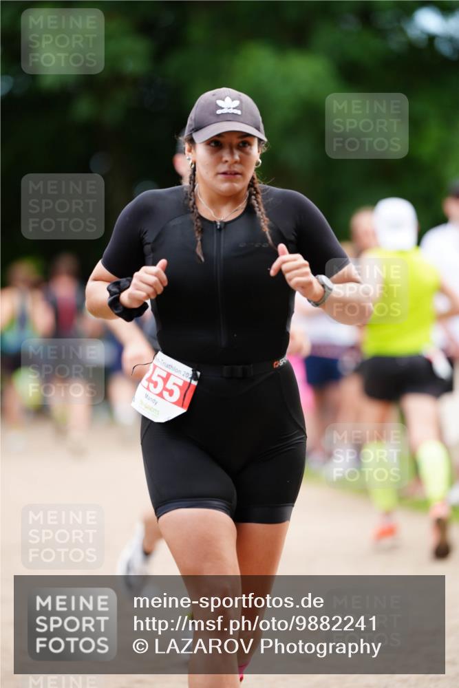 21.06.2026 - 29. Vierlanden-Triathlon LAZAROV Photography http://msf.ph/oto/9882241 21.06.2026 12:34:39 Laufen 202, 55 meine-sportfotos.de