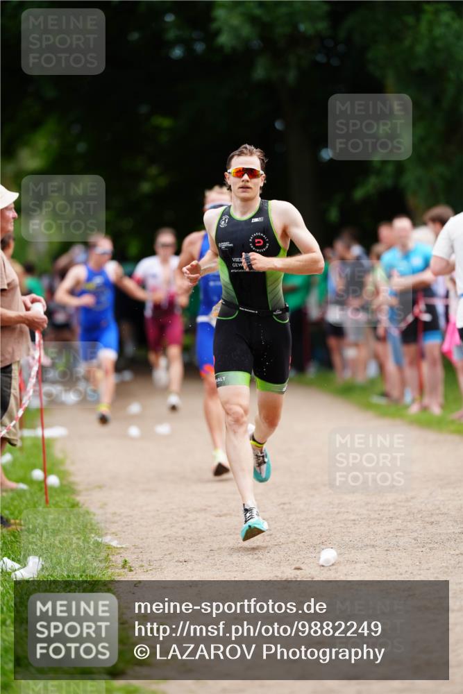 21.06.2026 - 29. Vierlanden-Triathlon LAZAROV Photography http://msf.ph/oto/9882249 21.06.2026 12:34:44 Laufen  meine-sportfotos.de