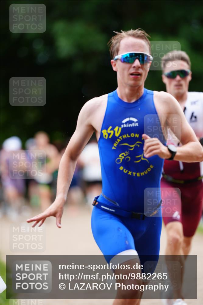21.06.2026 - 29. Vierlanden-Triathlon LAZAROV Photography http://msf.ph/oto/9882265 21.06.2026 12:34:48 Laufen  meine-sportfotos.de