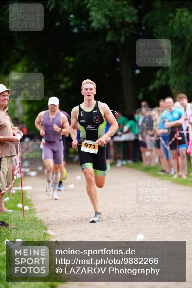 21.06.2026 - 29. Vierlanden-Triathlon LAZAROV Photography http://msf.ph/oto/9882266 21.06.2026 12:34:50 Laufen 420, 202, 971 meine-sportfotos.de