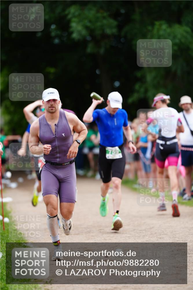 21.06.2026 - 29. Vierlanden-Triathlon LAZAROV Photography http://msf.ph/oto/9882280 21.06.2026 12:34:53 Laufen  meine-sportfotos.de