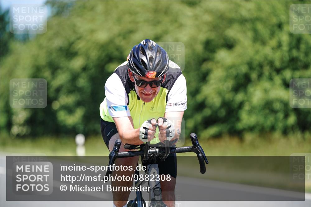 21.06.2026 - Viking Triathlon Michael Burmester http://msf.ph/oto/9882308 21.06.2026 13:37:42 Radfahren 439 meine-sportfotos.de