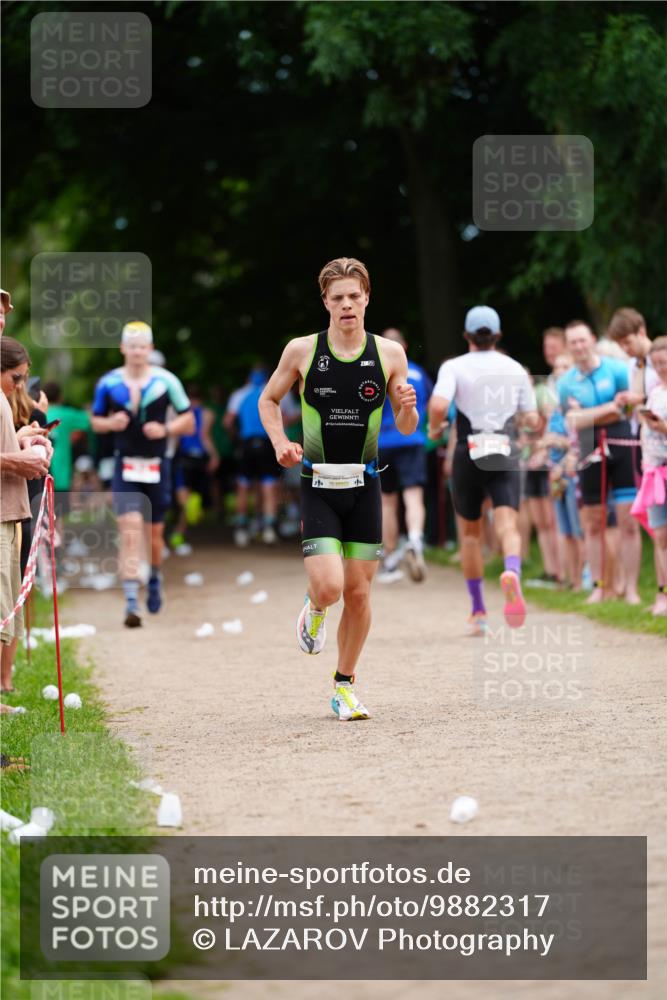 21.06.2026 - 29. Vierlanden-Triathlon LAZAROV Photography http://msf.ph/oto/9882317 21.06.2026 12:35:05 Laufen  meine-sportfotos.de