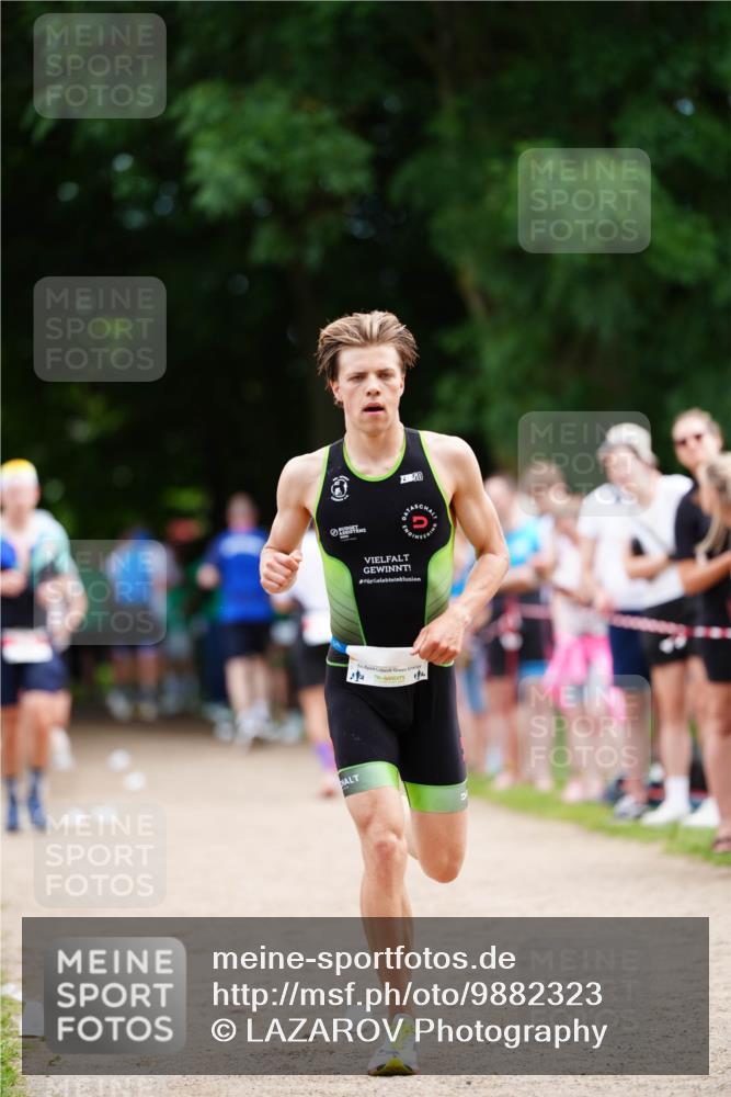 21.06.2026 - 29. Vierlanden-Triathlon LAZAROV Photography http://msf.ph/oto/9882323 21.06.2026 12:35:06 Laufen  meine-sportfotos.de