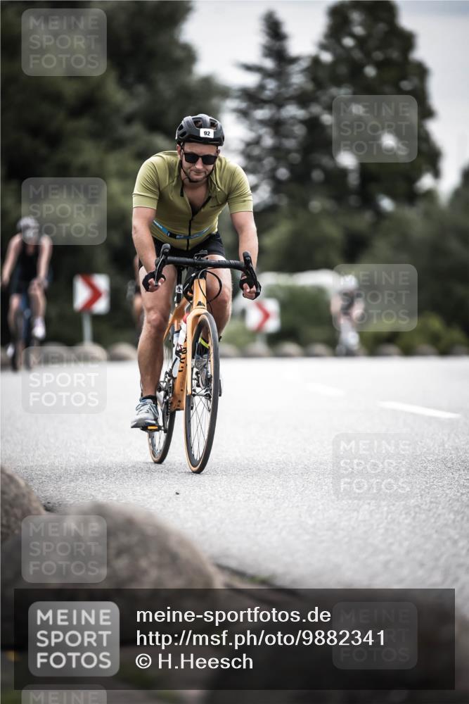 21.06.2026 - 29. Vierlanden-Triathlon H.Heesch http://msf.ph/oto/9882341 21.06.2026 10:34:33 Radfahren 92, 118, 119, 141, 178, 227, 350, 363, 554, 560 meine-sportfotos.de