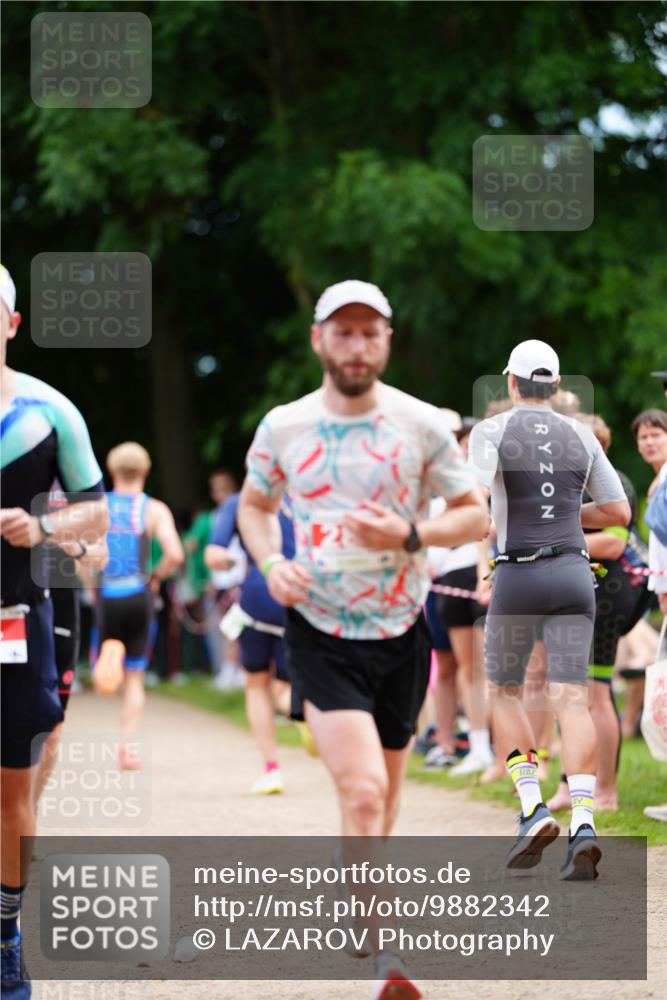 21.06.2026 - 29. Vierlanden-Triathlon LAZAROV Photography http://msf.ph/oto/9882342 21.06.2026 12:35:11 Laufen  meine-sportfotos.de