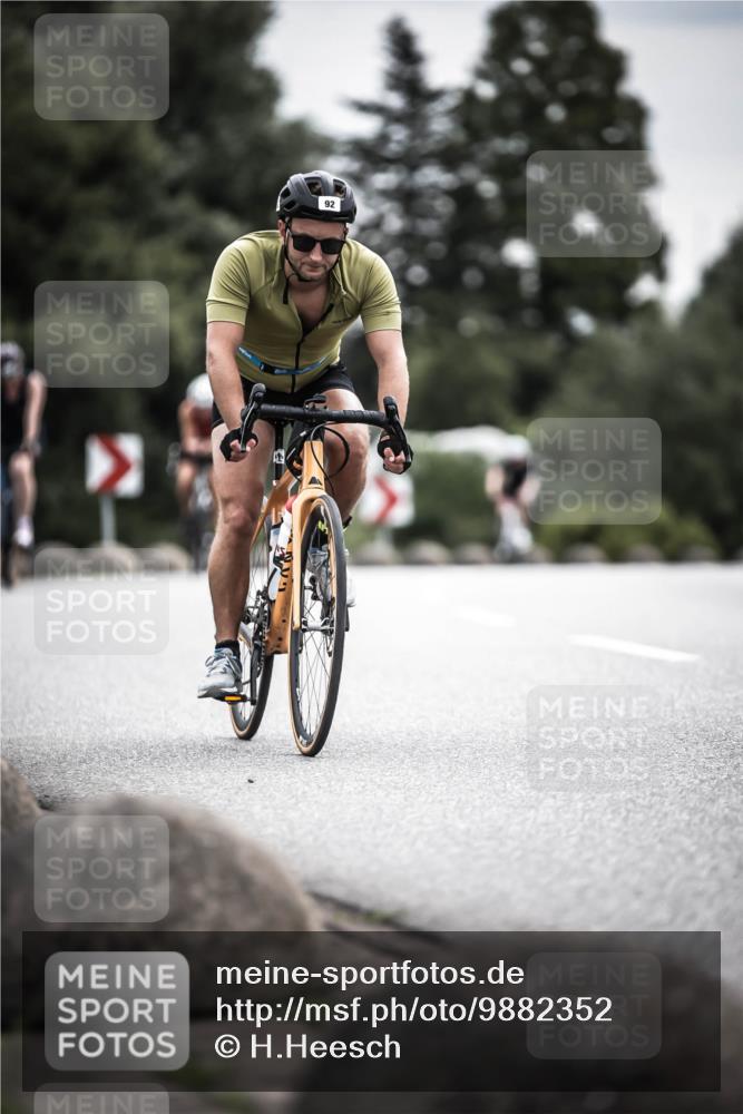 21.06.2026 - 29. Vierlanden-Triathlon H.Heesch http://msf.ph/oto/9882352 21.06.2026 10:34:33 Radfahren 92, 118, 119, 141, 178, 227, 350, 363, 554, 560 meine-sportfotos.de