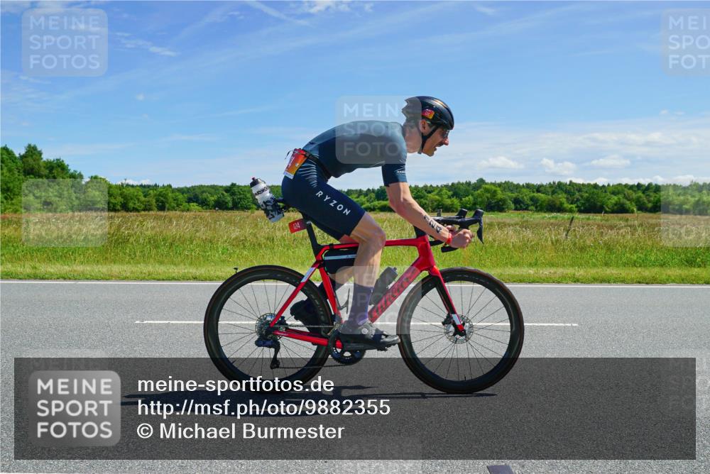 21.06.2026 - Viking Triathlon Michael Burmester http://msf.ph/oto/9882355 21.06.2026 13:14:16 Radfahren 124, 190 meine-sportfotos.de