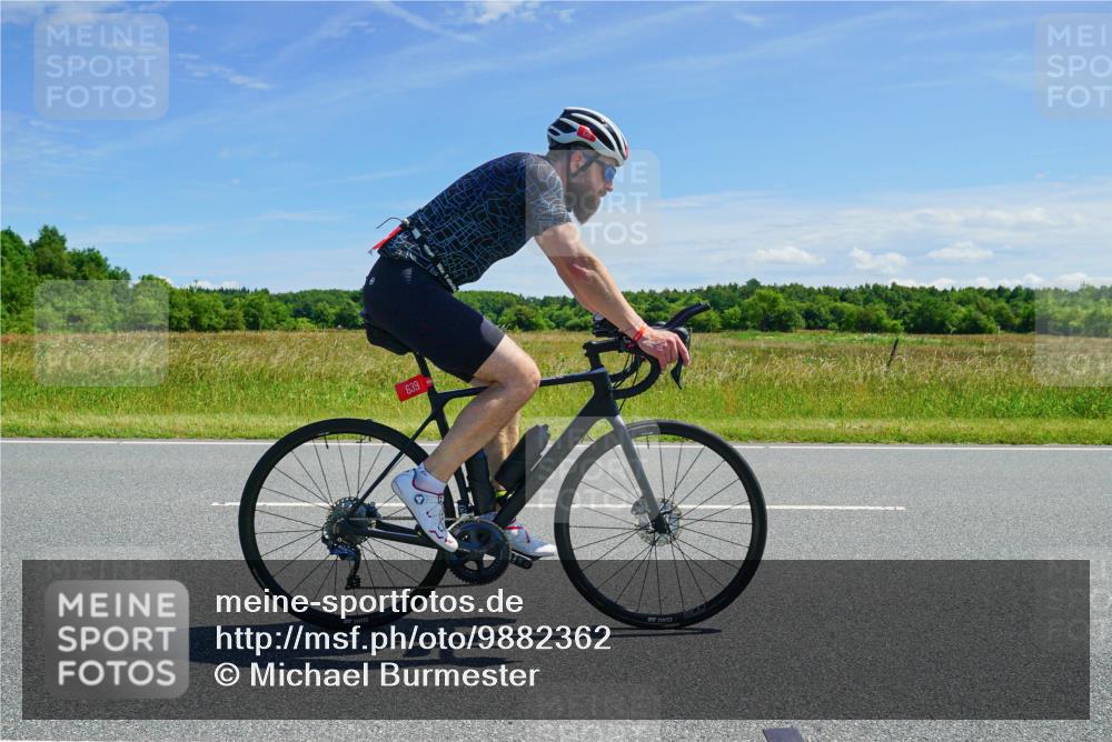 21.06.2026 - Viking Triathlon Michael Burmester http://msf.ph/oto/9882362 21.06.2026 13:14:35 Radfahren 190, 251 meine-sportfotos.de