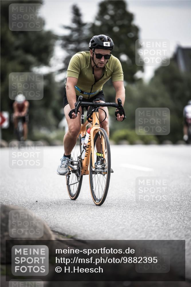 21.06.2026 - 29. Vierlanden-Triathlon H.Heesch http://msf.ph/oto/9882395 21.06.2026 10:34:34 Radfahren 92, 118, 119, 141, 178, 227, 350, 363, 414, 554, 560 meine-sportfotos.de