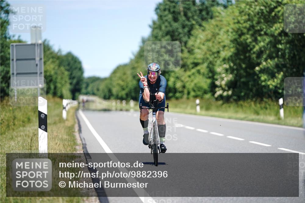 21.06.2026 - Viking Triathlon Michael Burmester http://msf.ph/oto/9882396 21.06.2026 13:38:50 Radfahren 504 meine-sportfotos.de