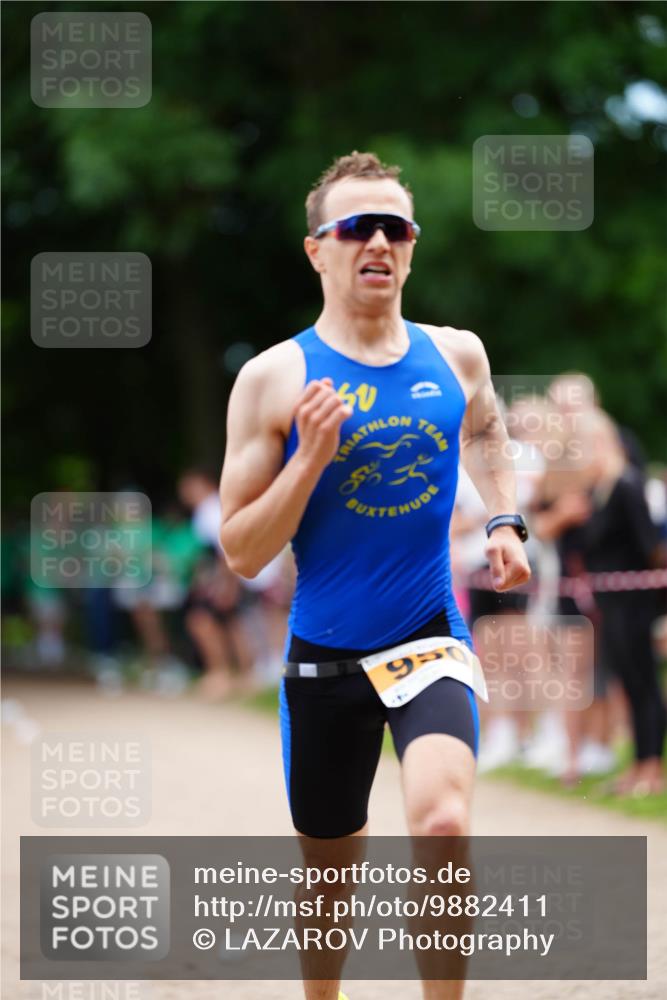 21.06.2026 - 29. Vierlanden-Triathlon LAZAROV Photography http://msf.ph/oto/9882411 21.06.2026 12:35:28 Laufen 910 meine-sportfotos.de