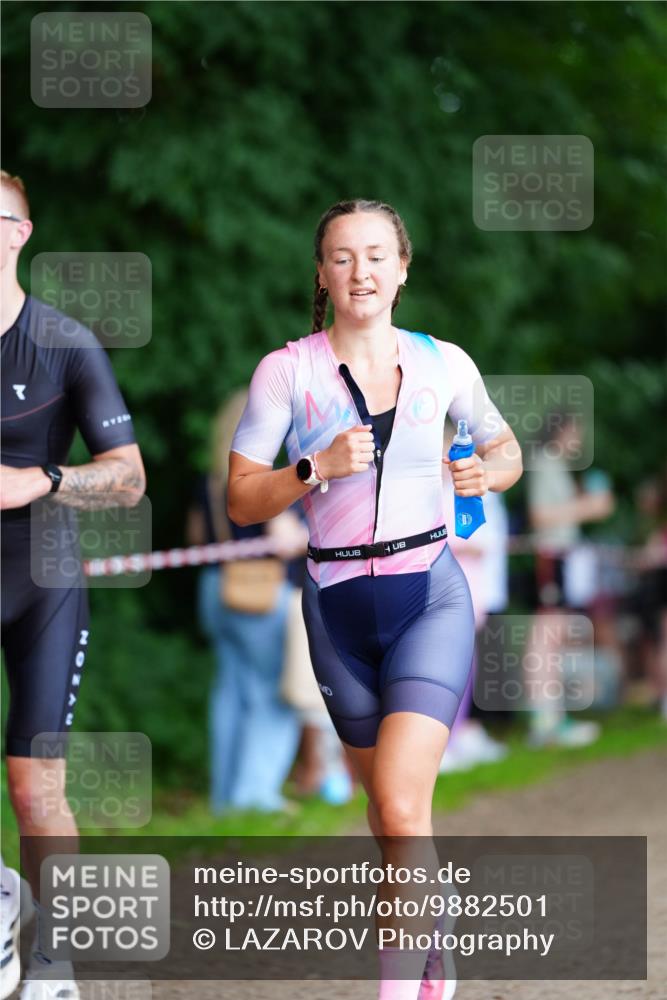 21.06.2026 - 29. Vierlanden-Triathlon LAZAROV Photography http://msf.ph/oto/9882501 21.06.2026 12:46:20 Laufen  meine-sportfotos.de