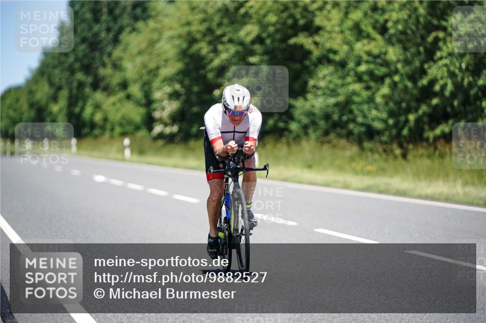 21.06.2026 - Viking Triathlon Michael Burmester http://msf.ph/oto/9882527 21.06.2026 13:41:18 Radfahren  meine-sportfotos.de