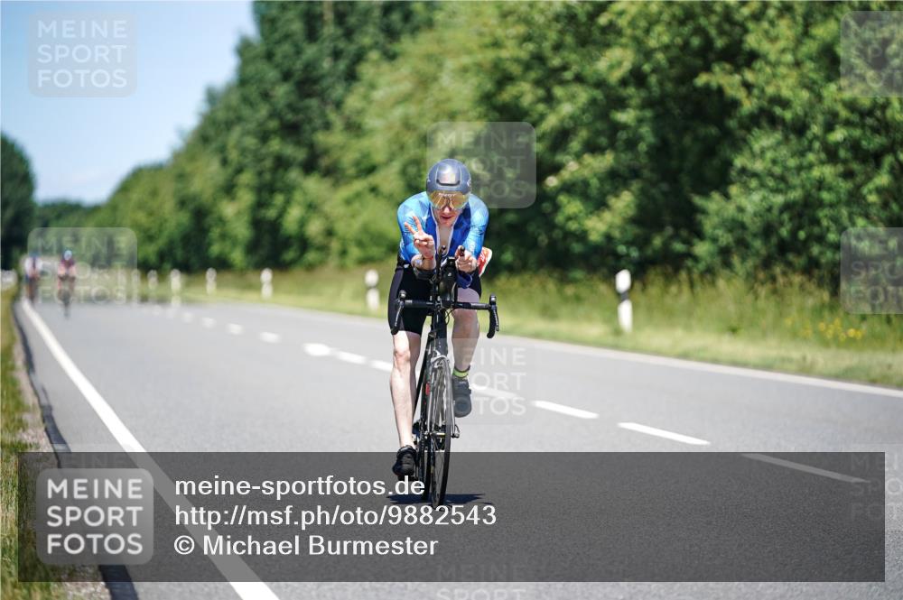 21.06.2026 - Viking Triathlon Michael Burmester http://msf.ph/oto/9882543 21.06.2026 13:41:25 Radfahren 424 meine-sportfotos.de