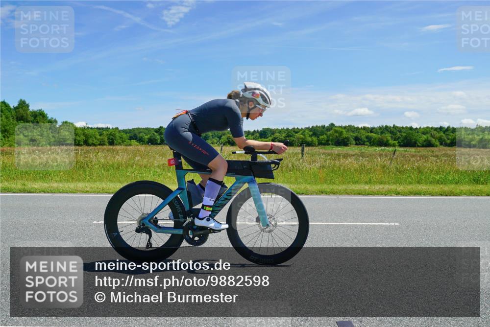 21.06.2026 - Viking Triathlon Michael Burmester http://msf.ph/oto/9882598 21.06.2026 13:18:51 Radfahren 305, 344, 463 meine-sportfotos.de