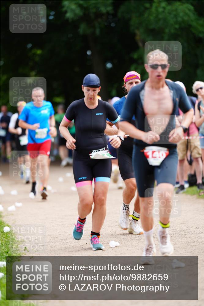 21.06.2026 - 29. Vierlanden-Triathlon LAZAROV Photography http://msf.ph/oto/9882659 21.06.2026 12:47:32 Laufen 140 meine-sportfotos.de